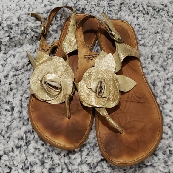 born estes sandals